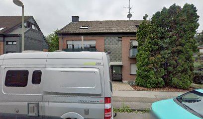 Chemo-Pharm Chemie Grund- Stoffe-Vertriebsgesellschaft Mbh Apotheke