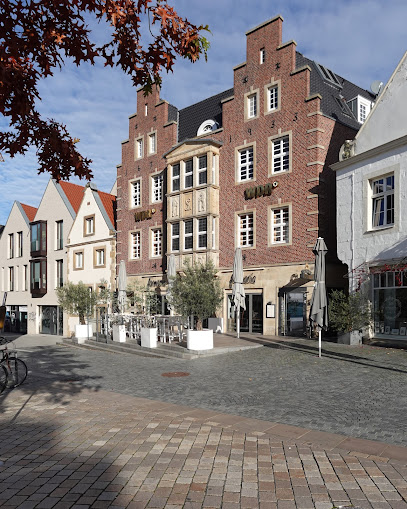 Historische Löwen Apotheke Apotheke
