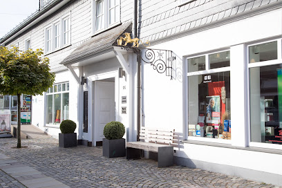 Löwenapotheke Apotheke
