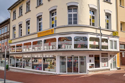 Schloss-Apotheke Inhaberin: Janina Porth E.kfr. Apotheke